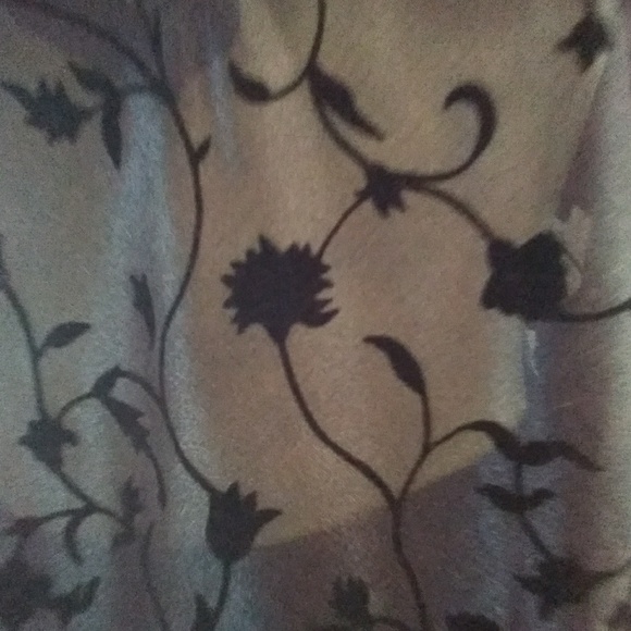 Jolynn cami/tap set - Picture 2 of 2